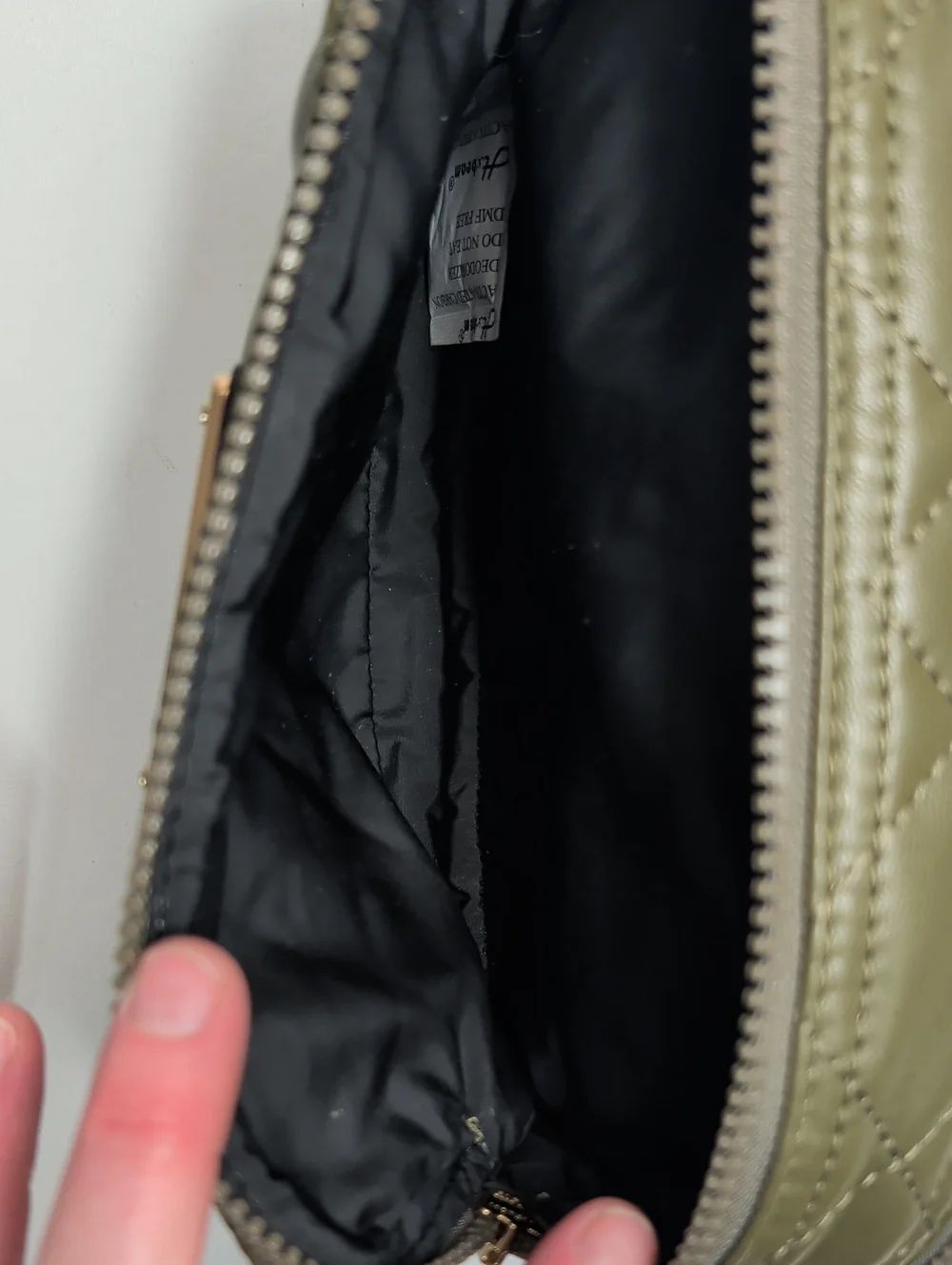 NWOT Marc Jacobs Quilted Leather Cosmetic Bag